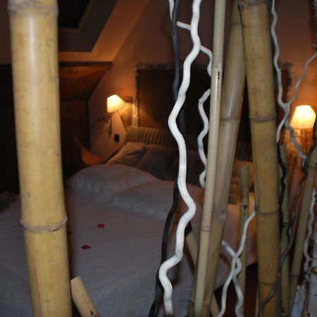 Chambres D Hotes ,Hotel ,Secret D'Une Nuit A Vicq Pres De Onnaing,Avec Piscine Kamer foto
