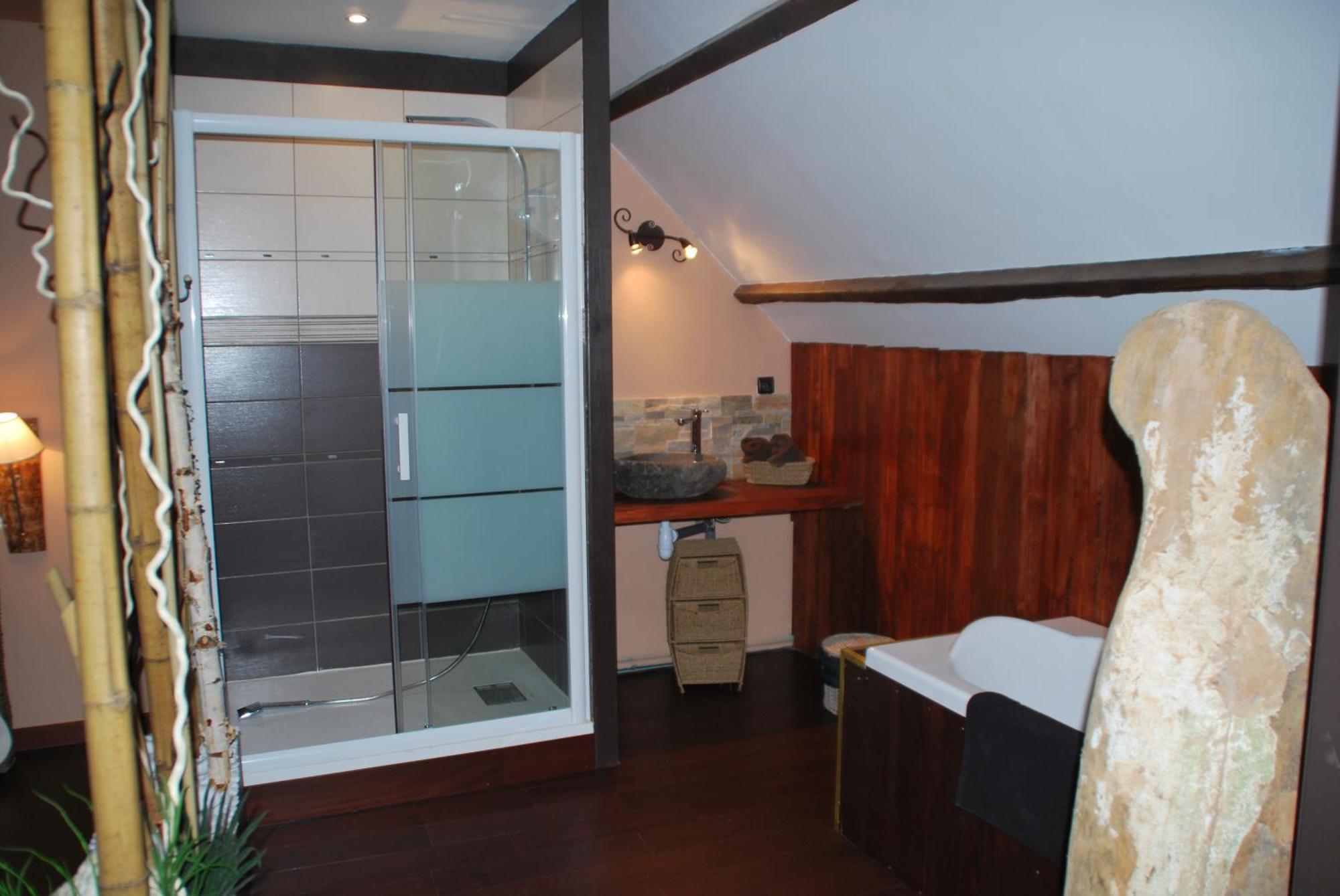 Chambres D Hotes ,Hotel ,Secret D'Une Nuit A Vicq Pres De Onnaing,Avec Piscine Buitenkant foto